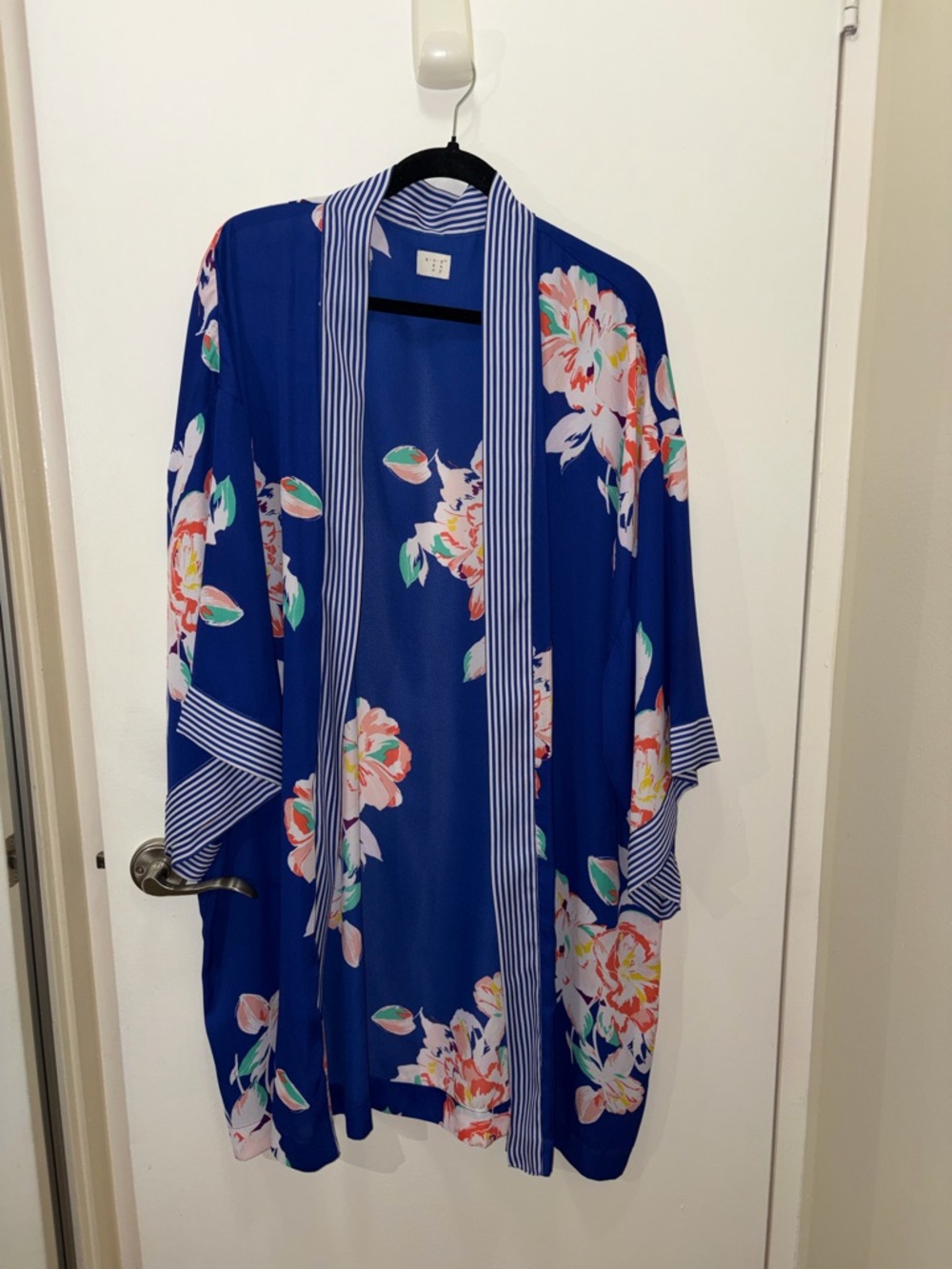 EUC Blue floral kimono